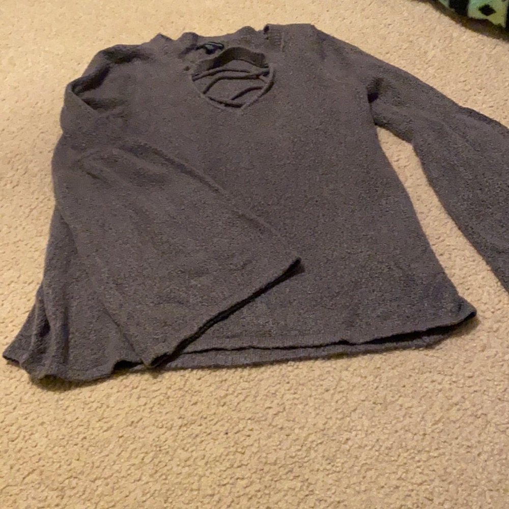 American eagle long sleeve sweater